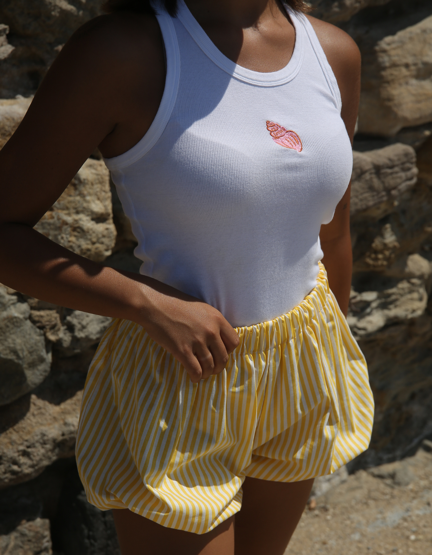 Yellow and white striped Riviera balloon women's shorts - Le Mot