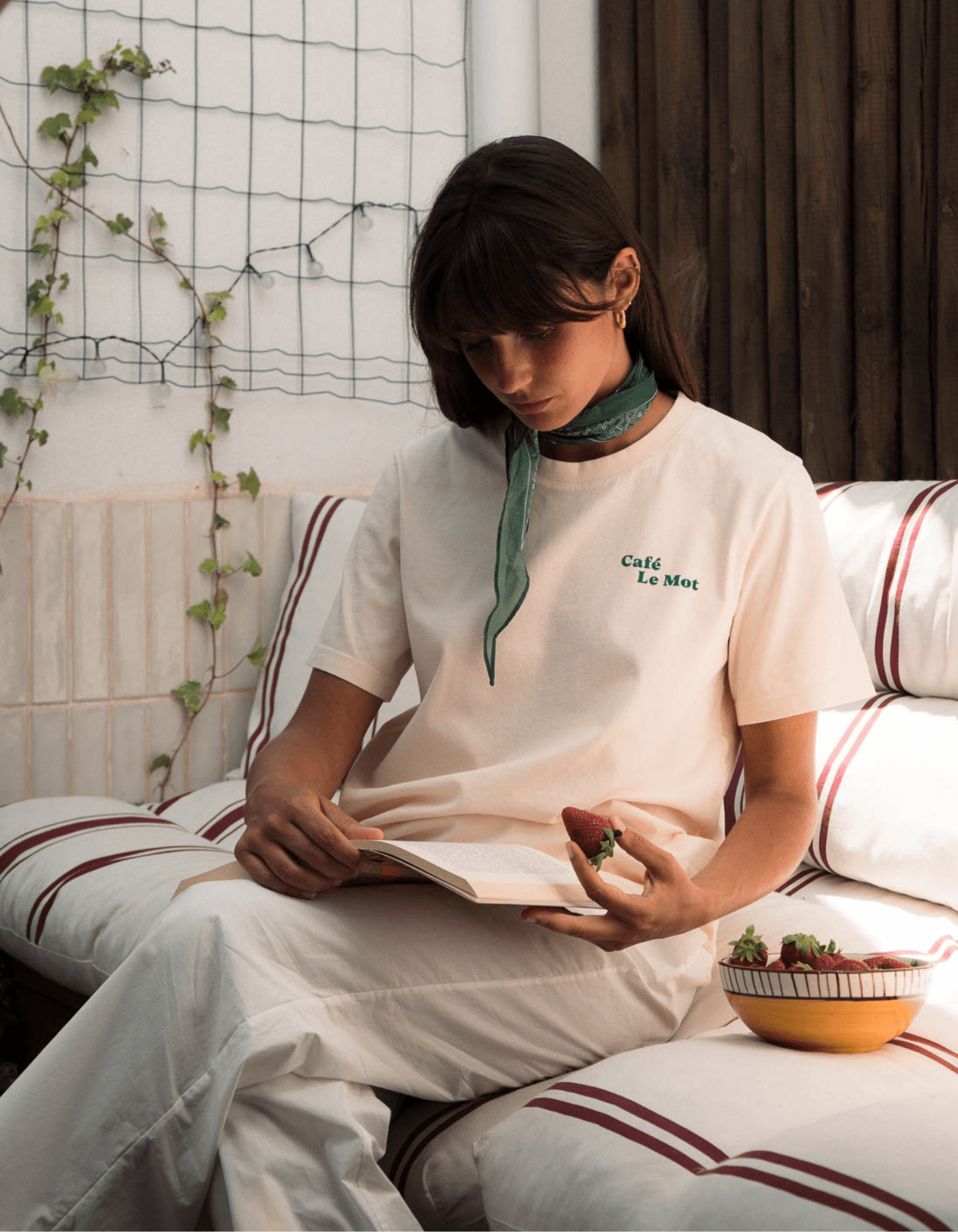 Women's Graphic Tee in Organic Cotton - Le Mot