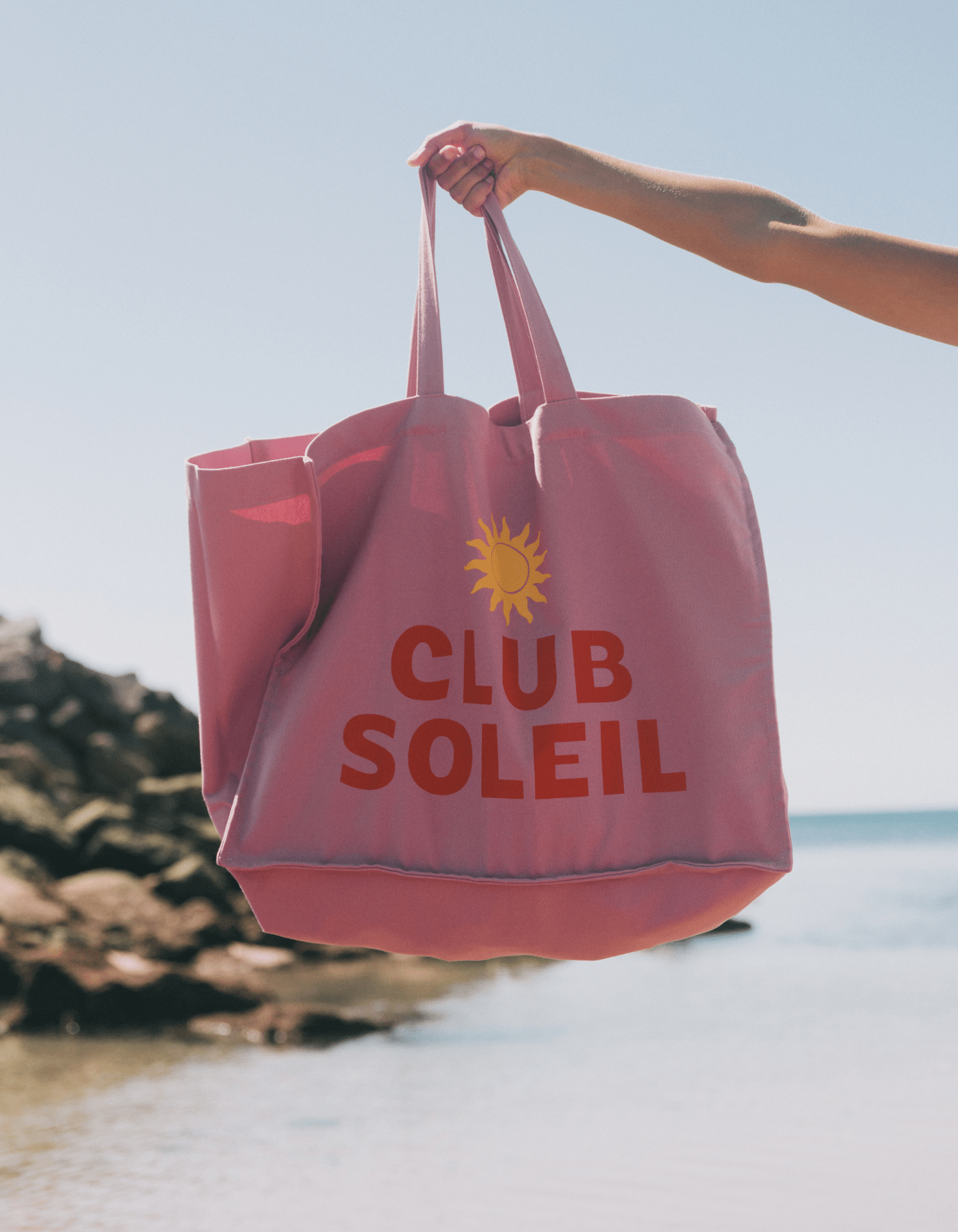 Club Soleil XL Tote Bag - Le Mot