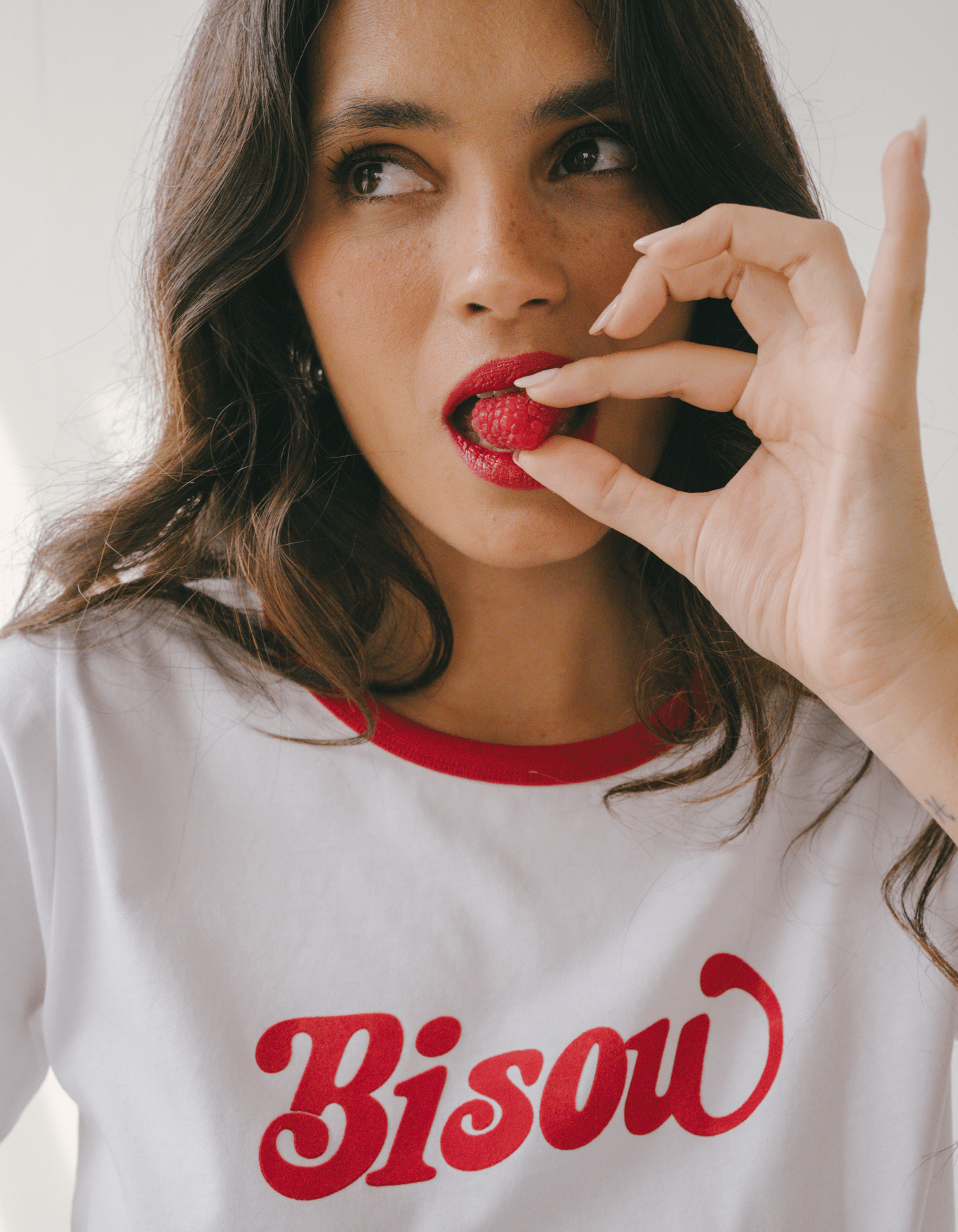 White Ringer t-shirt Bisou - Le Mot